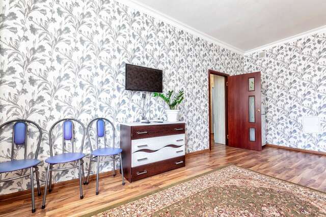 Апартаменты Двухкомнатная квартира в центре города, ЖК Сенатор Нур-Султан-4